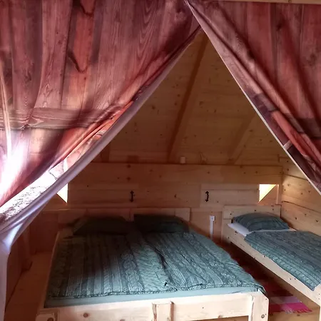 Kamp Beli Gaber Stari Trg pri Lozu