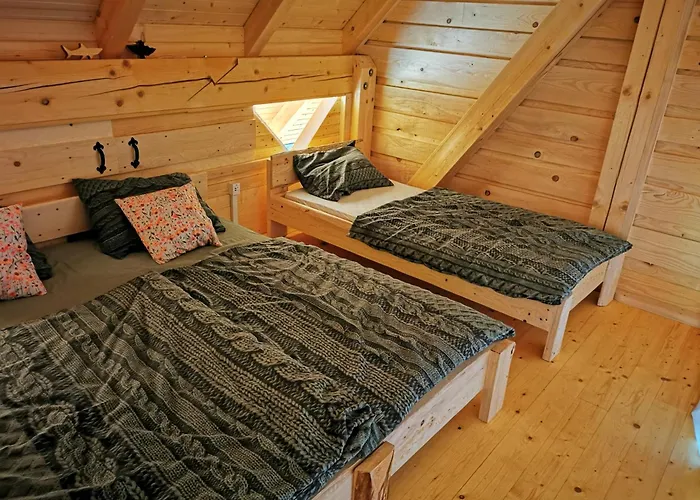 Kamp Beli Gaber * Stari Trg pri Lozu